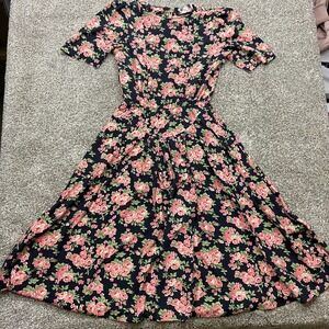 E.D. Michaels Dress Women's 9/10 Midi Navy Pink Floral‎ Button Back Cottagecore